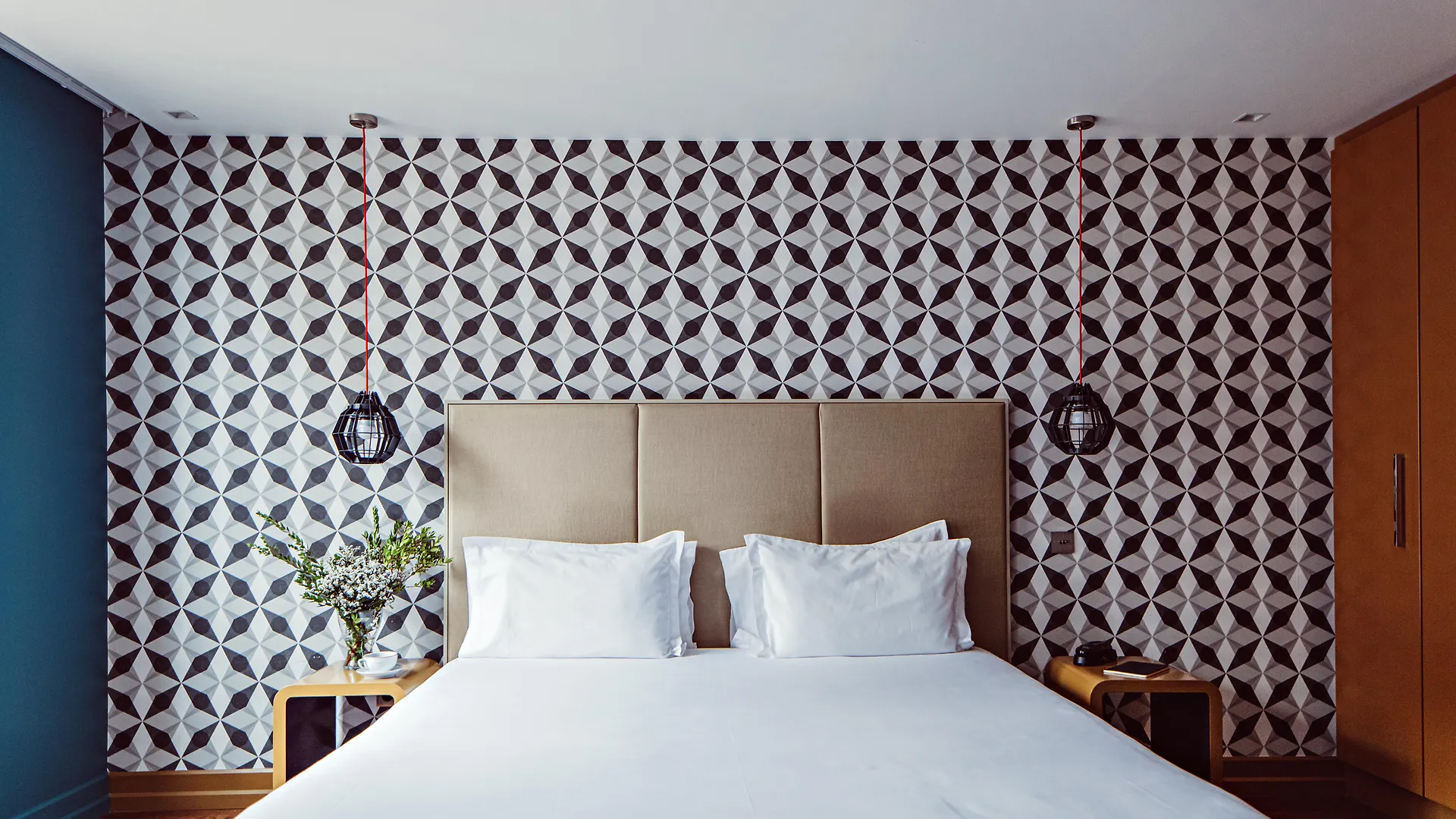 Hotel Monsieur Cadet & 4*